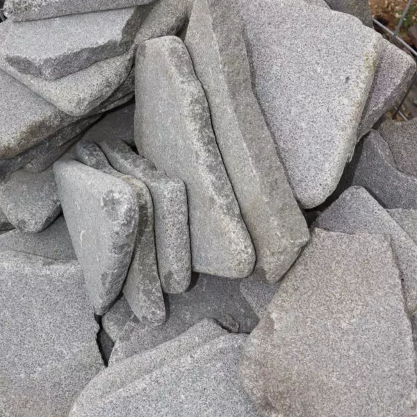 pierre d'ornement, pas japonais