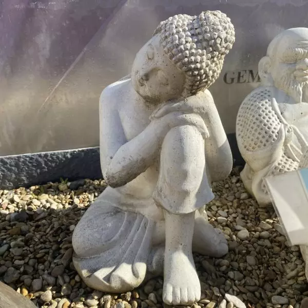 statut booddha en pierre reconstituée